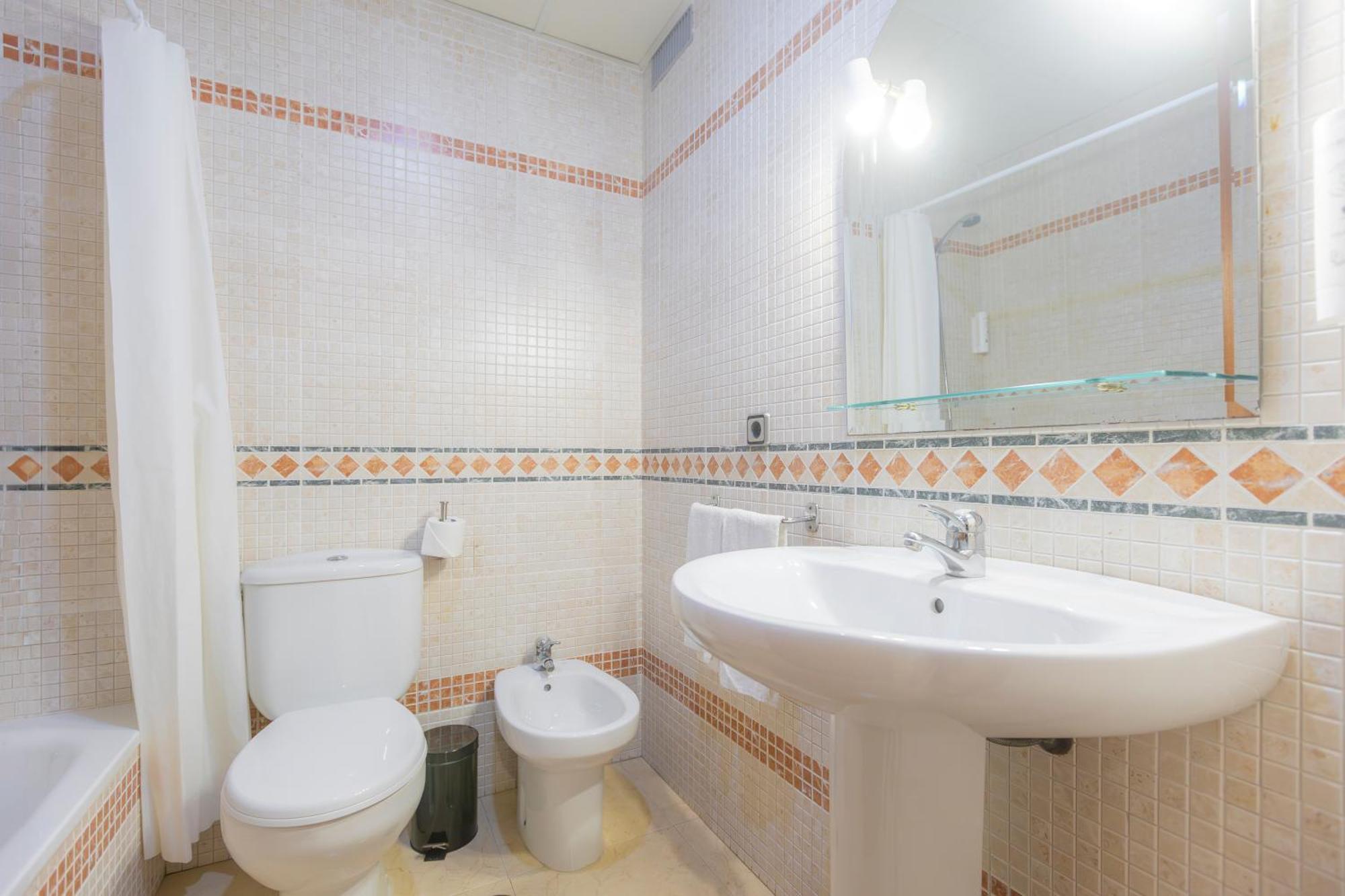 Apartamentos Moon Dreams Puerto El Puerto de Santa Maria Luaran gambar